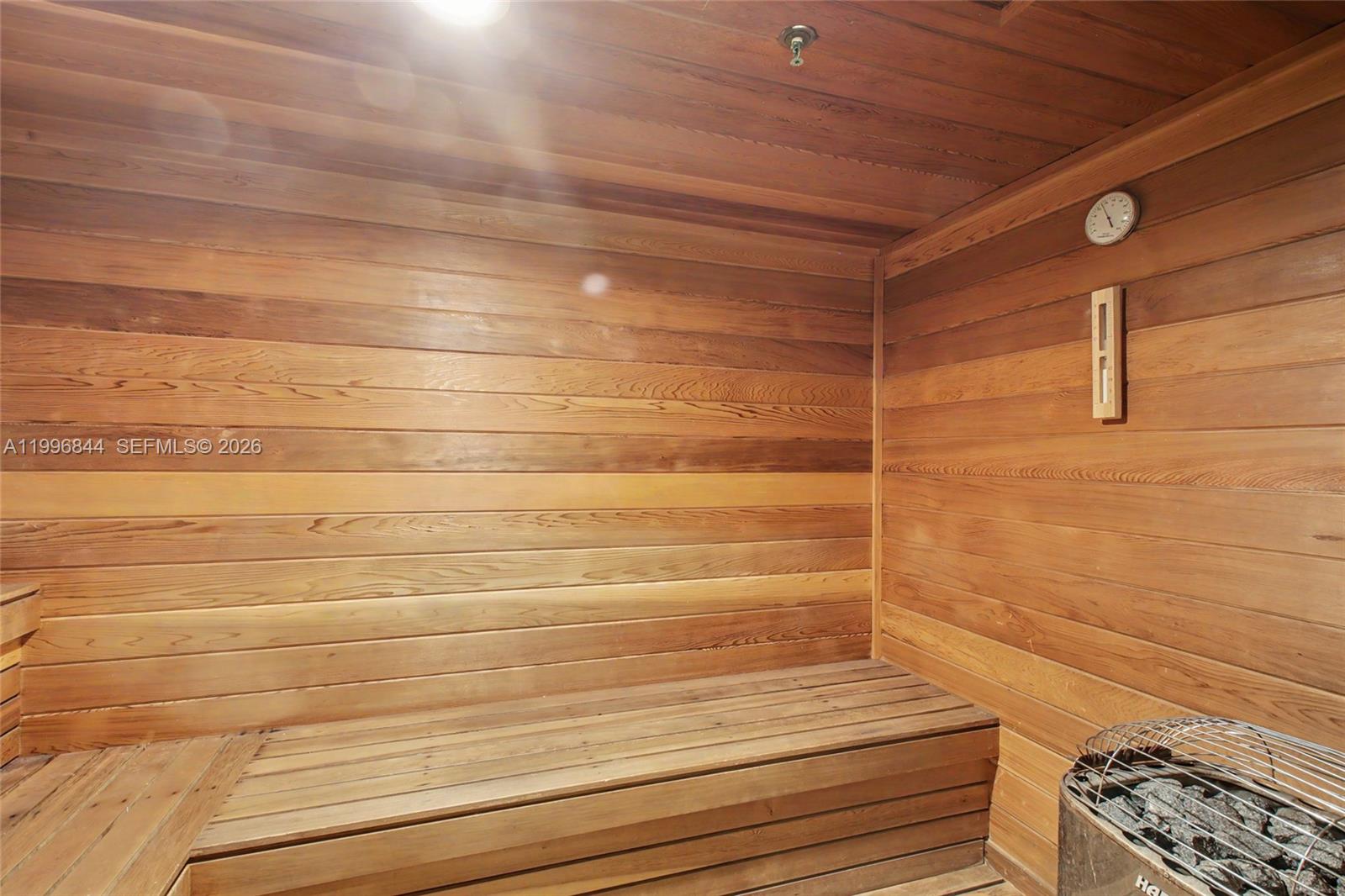 60 Edgewater Dr #3G Coral Gables, FL 33133