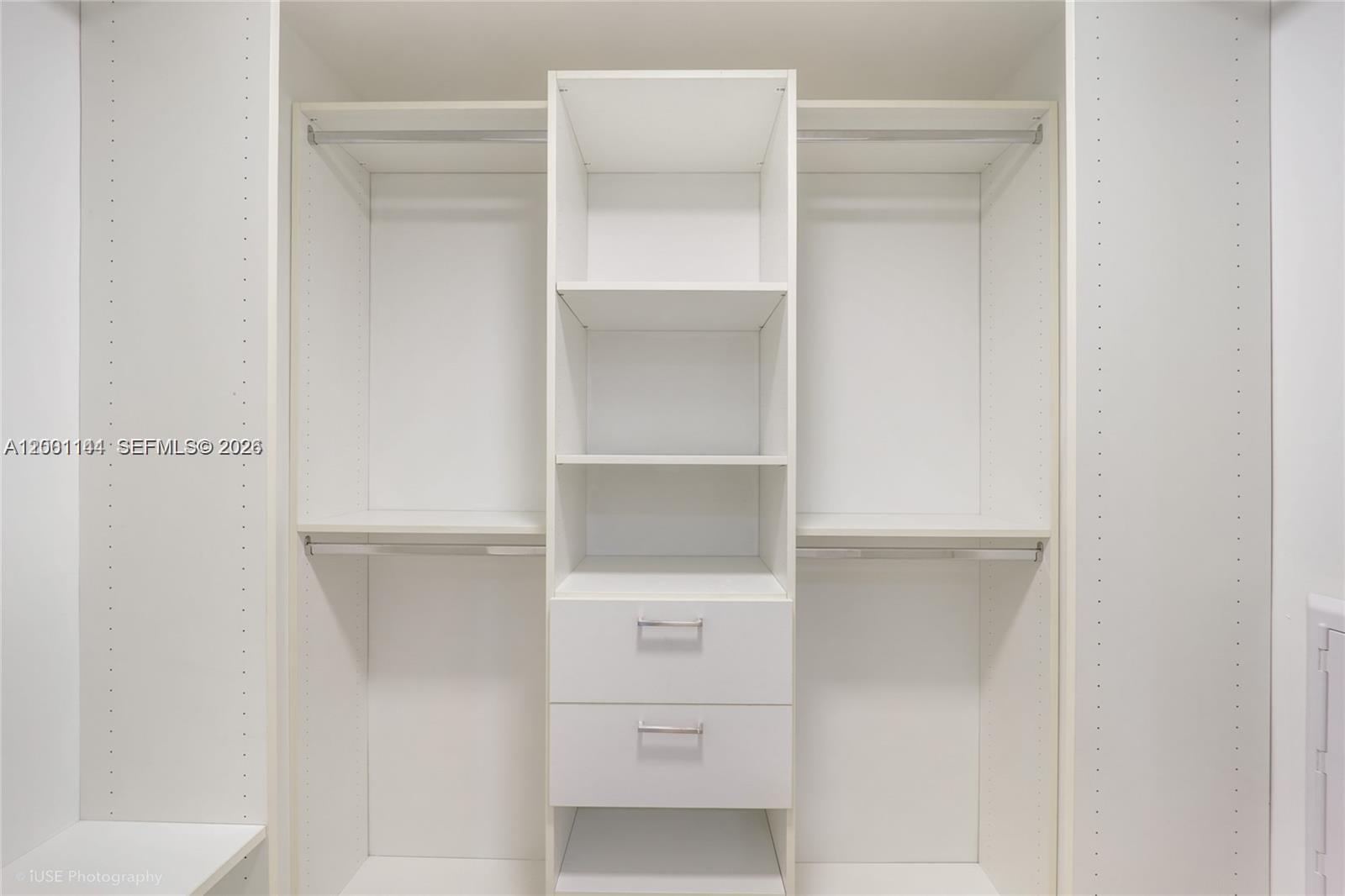 image Aria on the Bay9