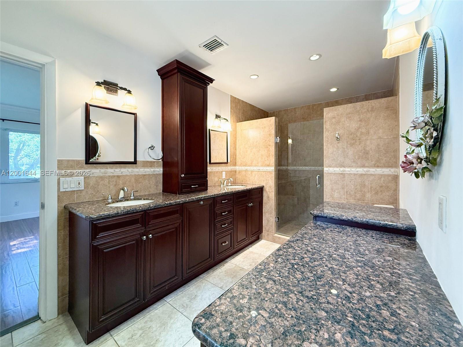 6282 SW 133rd St Pinecrest, FL 33156