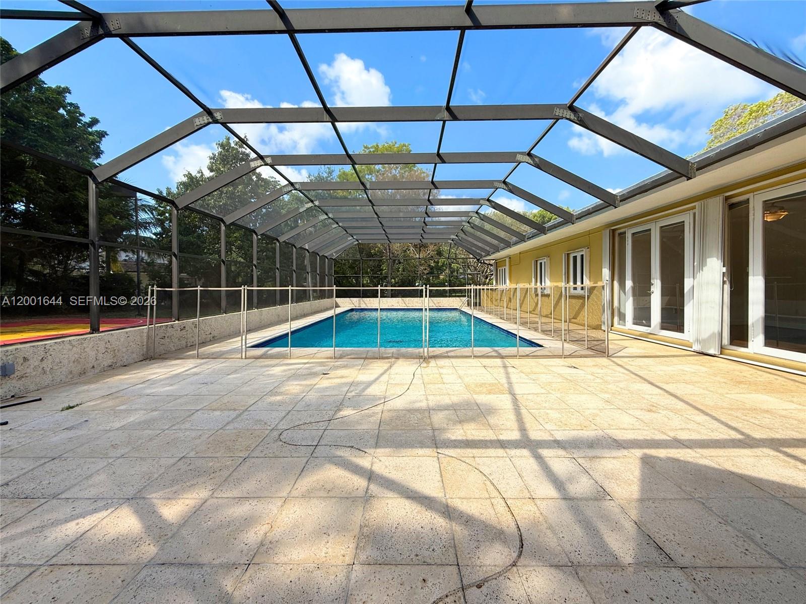 6282 SW 133rd St Pinecrest, FL 33156