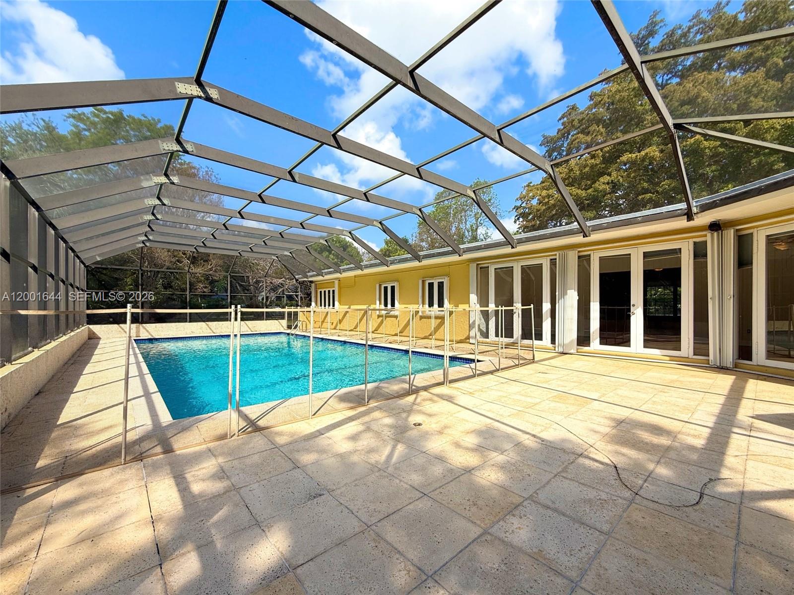 6282 SW 133rd St Pinecrest, FL 33156