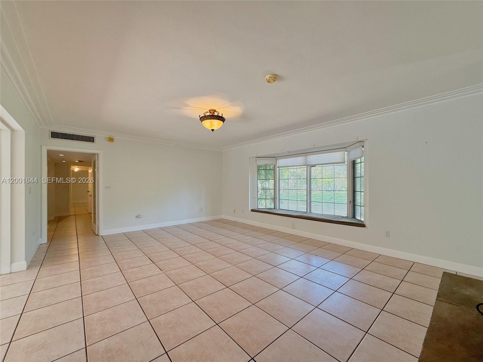 6282 SW 133rd St Pinecrest, FL 33156