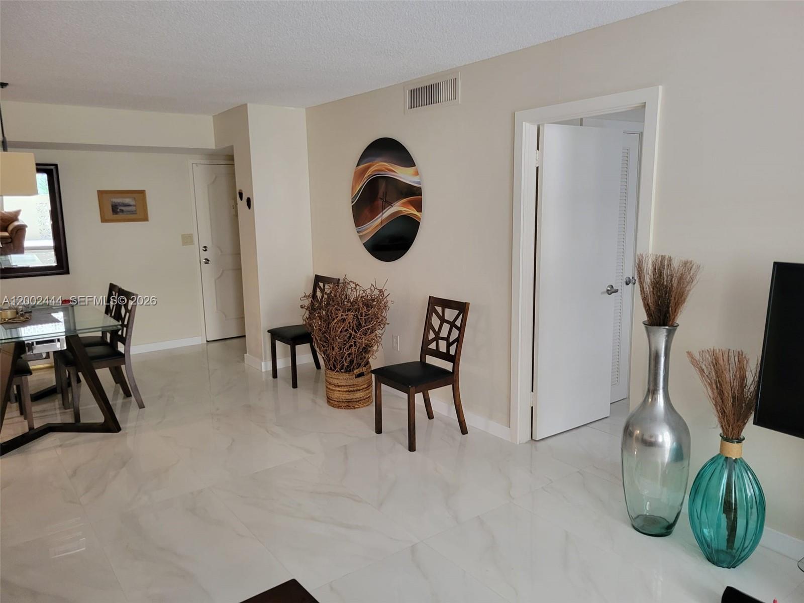 1833 S Ocean Dr #309 Hallandale Beach, FL 33009