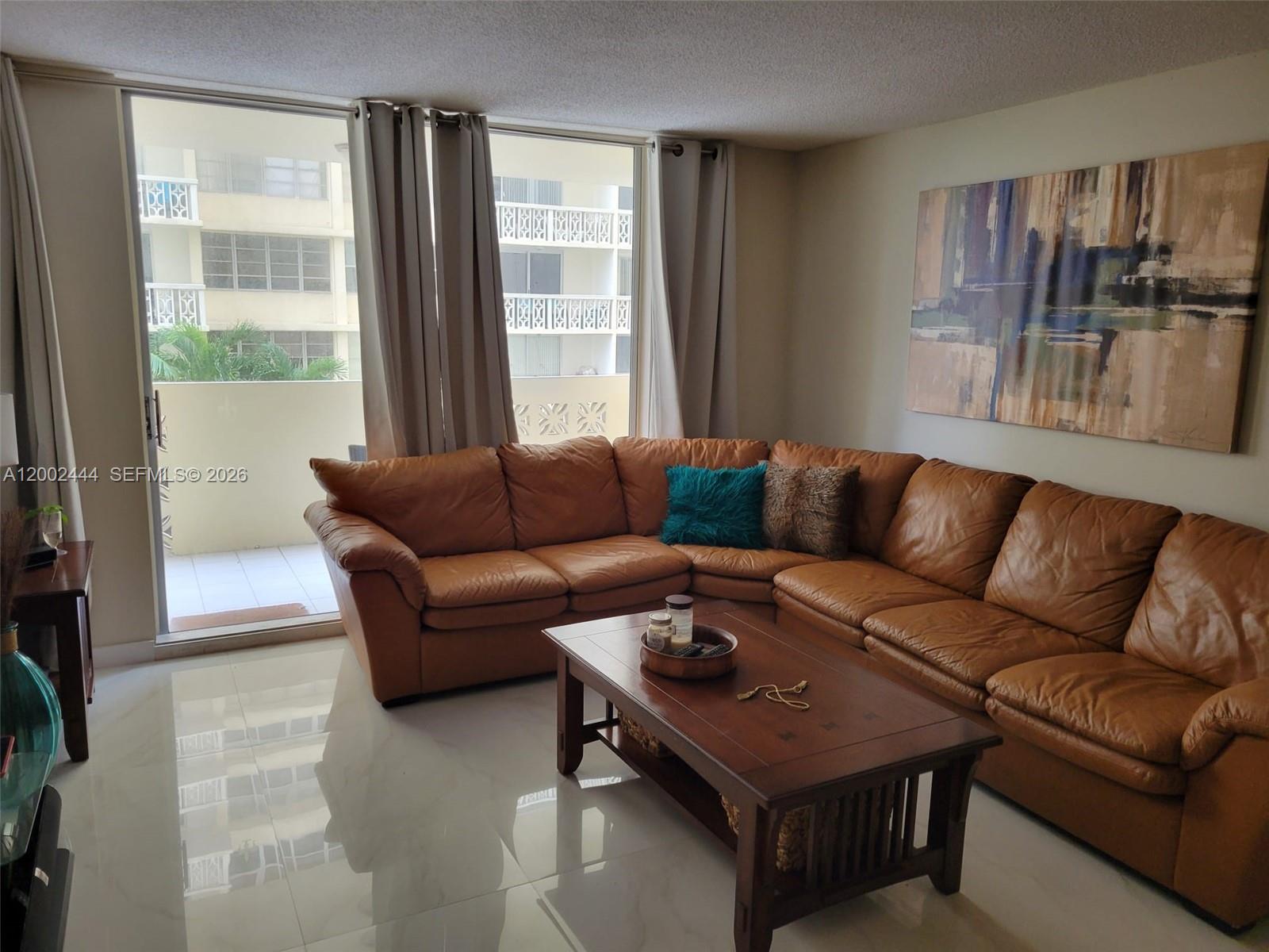 1833 S Ocean Dr #309 Hallandale Beach, FL 33009