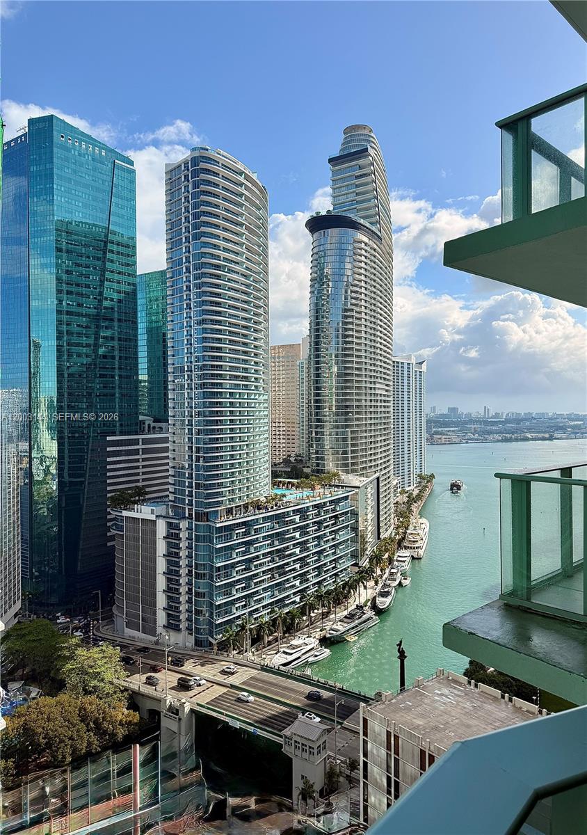 image Viceroy Brickell Residences6