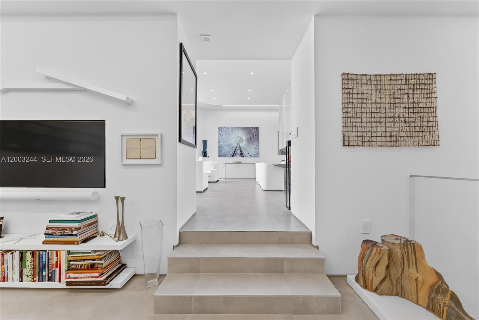 801 Brickell Key Blvd #PH3306 Miami, FL 33131