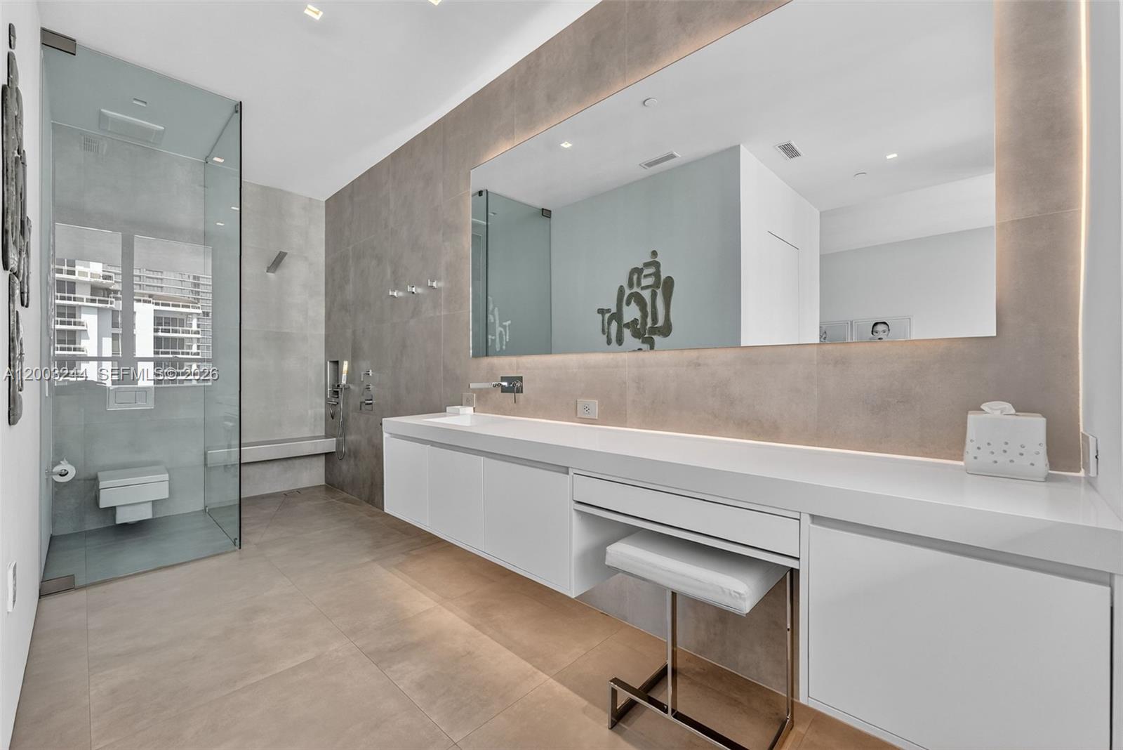 801 Brickell Key Blvd #PH3306 Miami, FL 33131