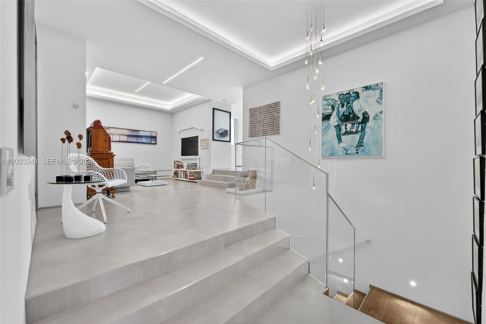 801 Brickell Key Blvd #PH3306 Miami, FL 33131