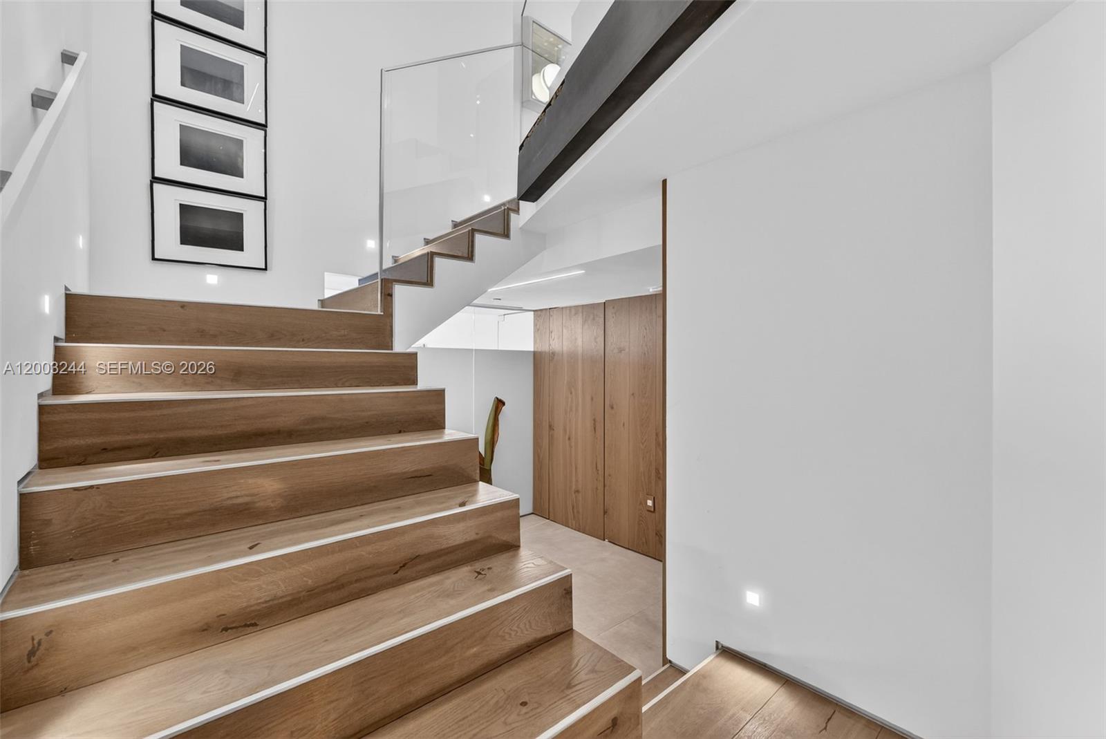 801 Brickell Key Blvd #PH3306 Miami, FL 33131