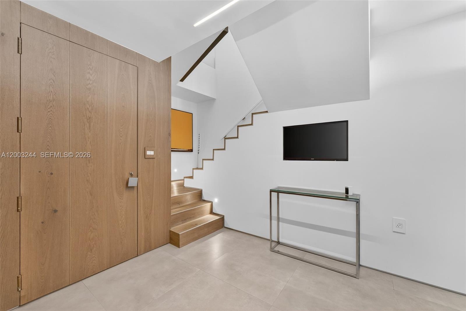 801 Brickell Key Blvd #PH3306 Miami, FL 33131