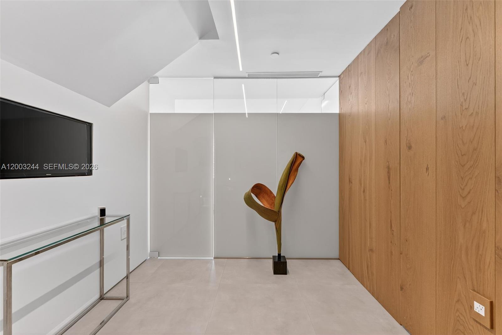 801 Brickell Key Blvd #PH3306 Miami, FL 33131