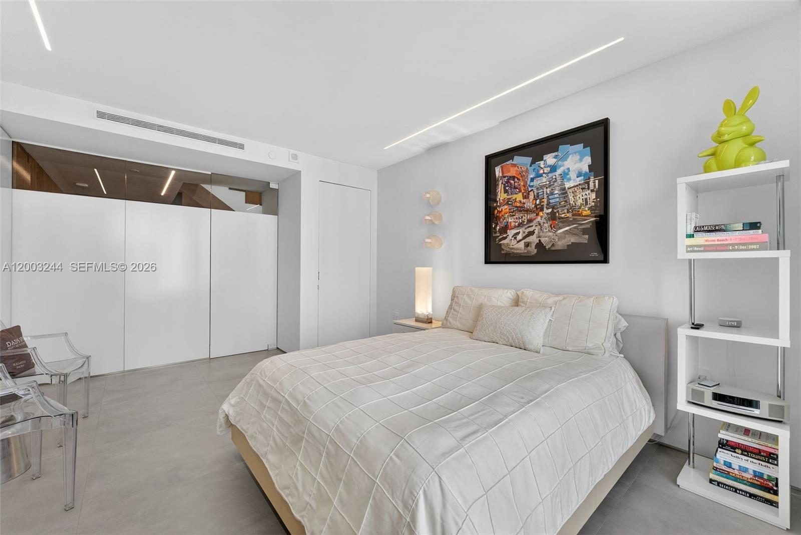 801 Brickell Key Blvd #PH3306 Miami, FL 33131