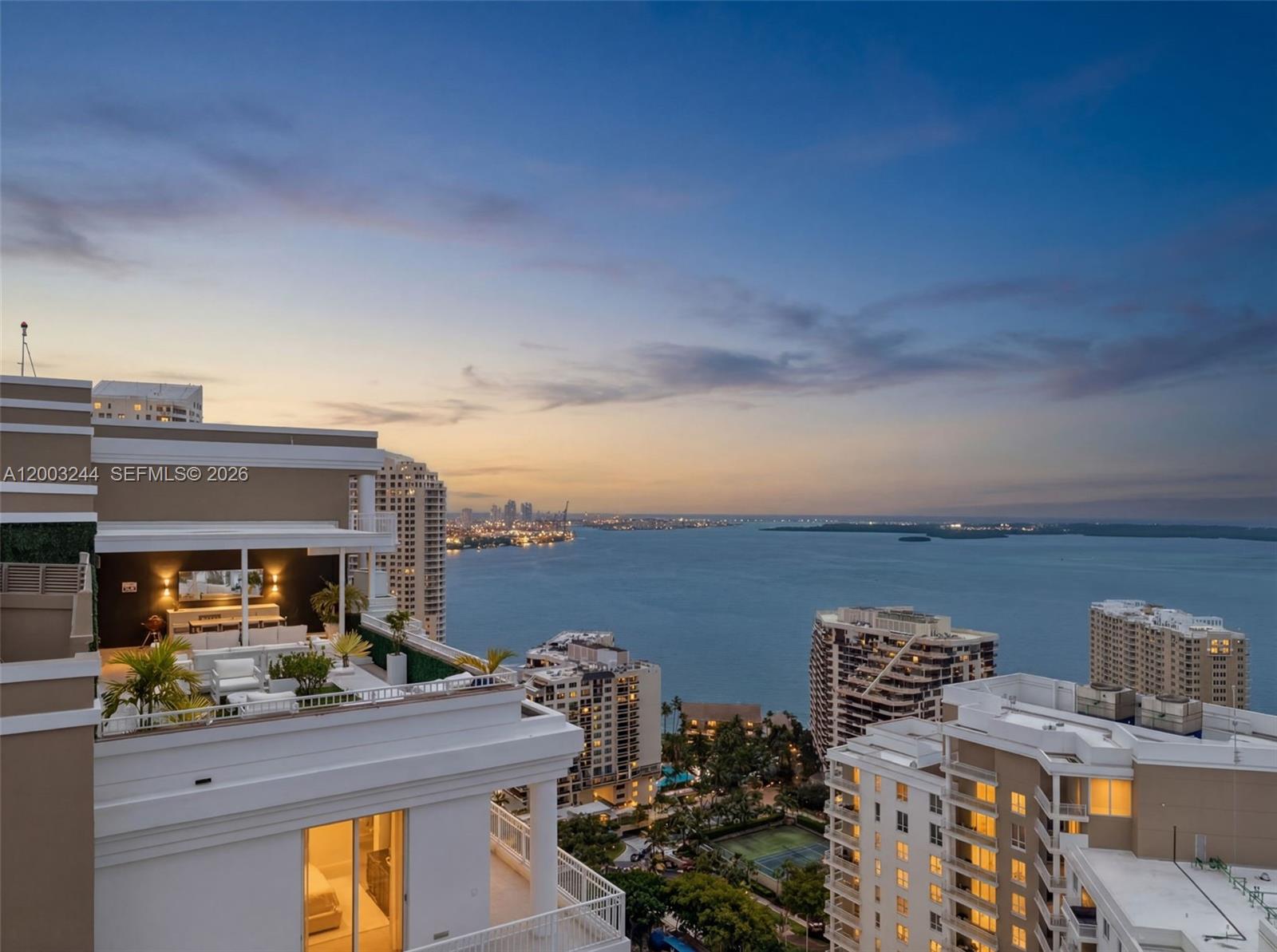 801 Brickell Key Blvd #PH3306 Miami, FL 33131