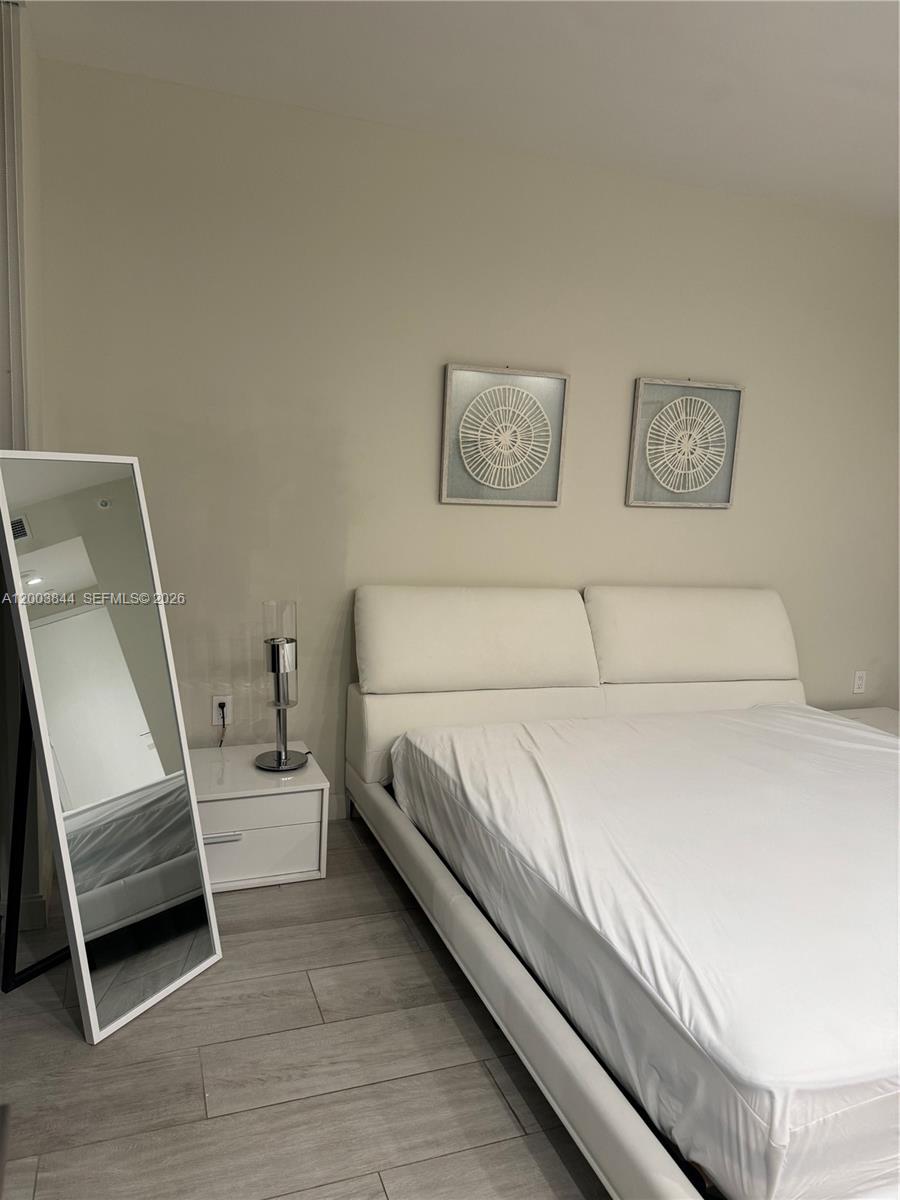 image Brickell Heights West3