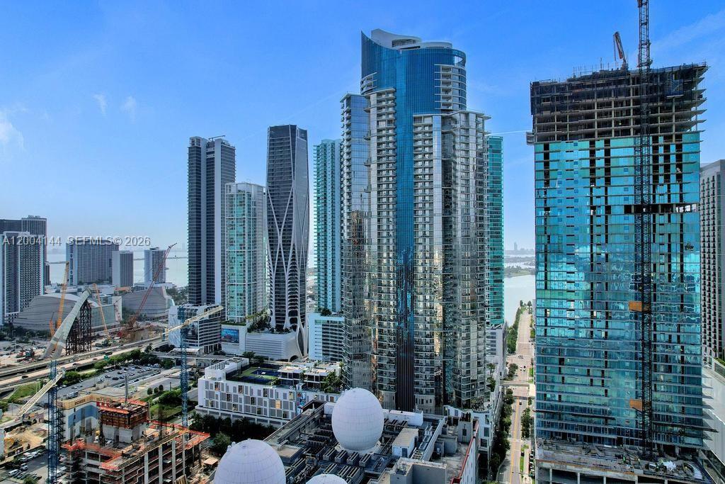 image Paramount Miami Worldcenter27