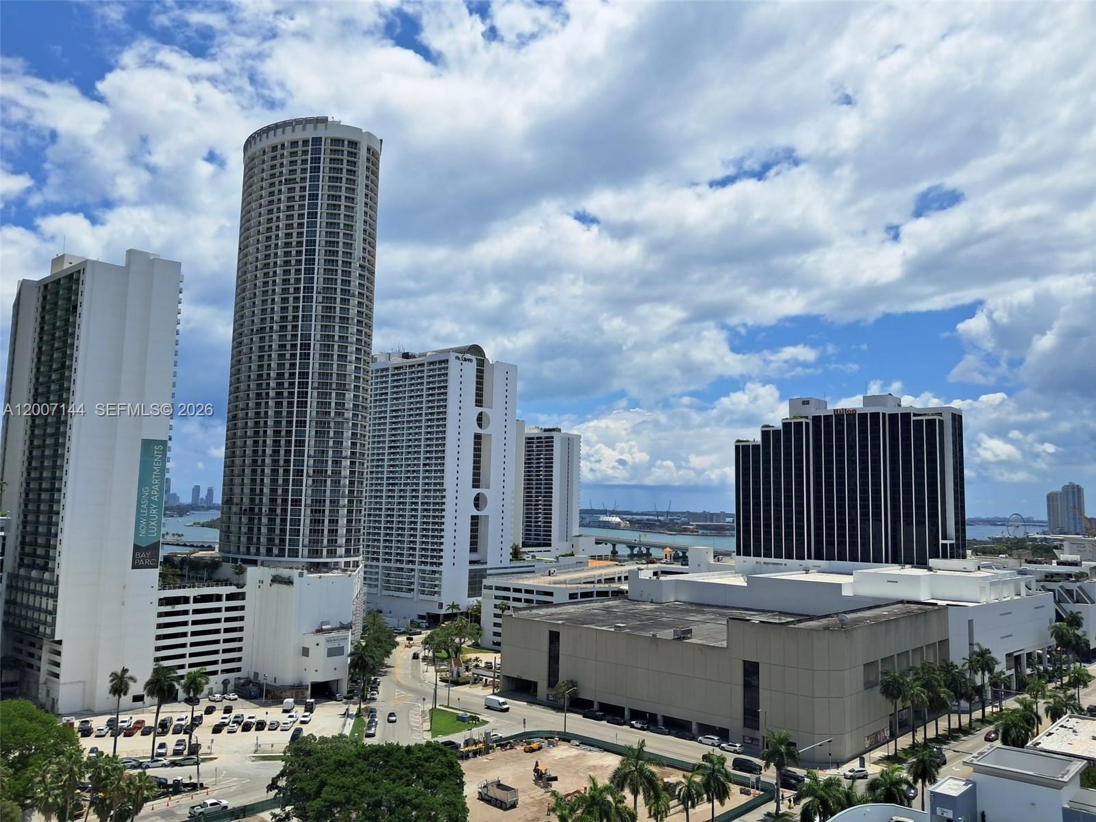 image 1800 Biscayne Plaza19