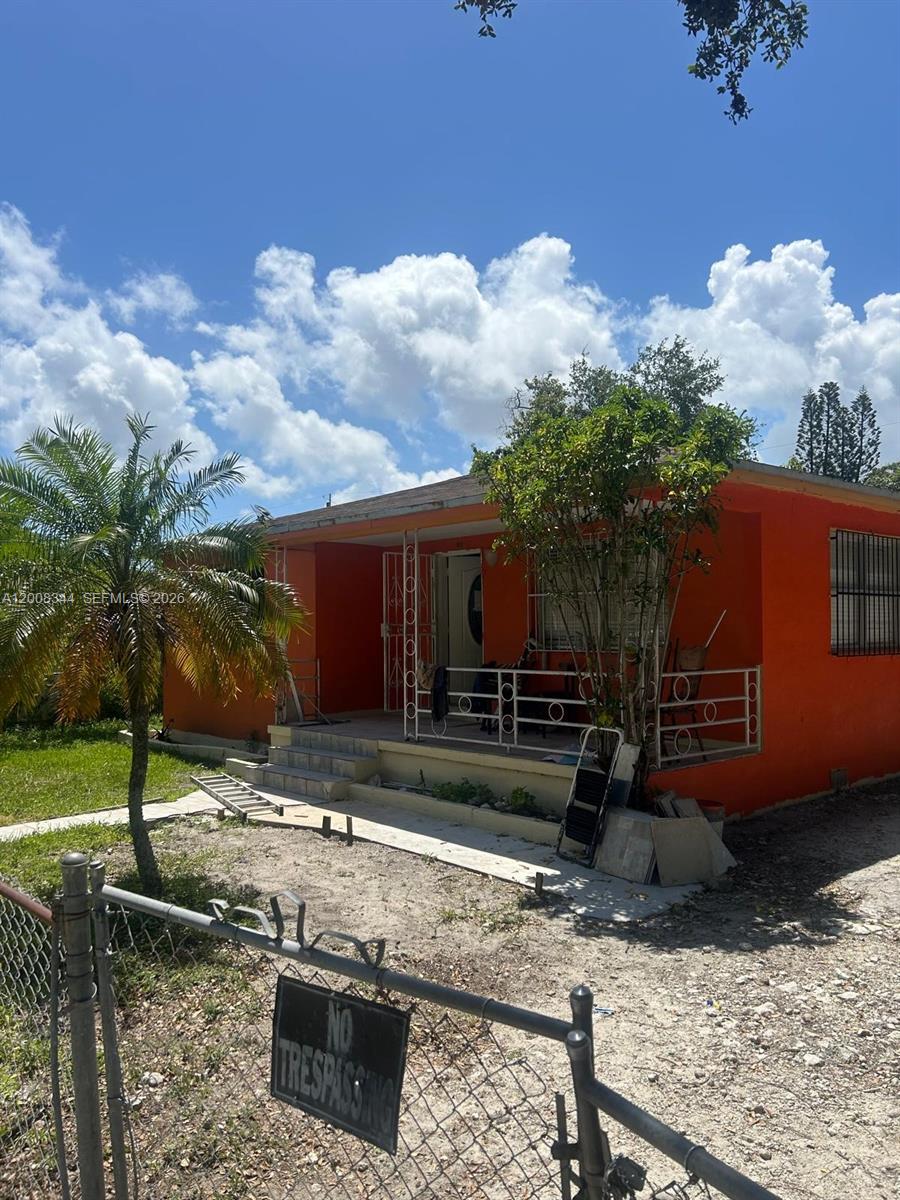 1118 NW 47th St