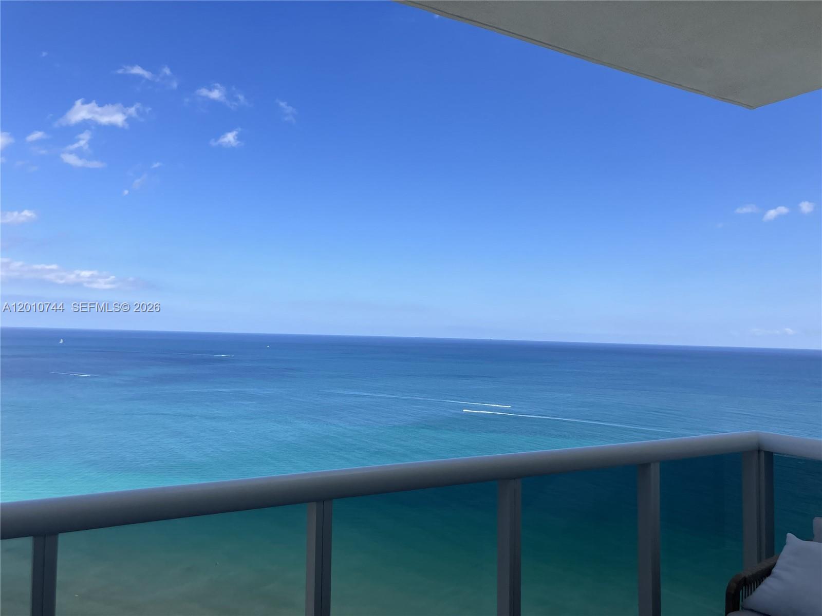 18201 Collins Ave #3708