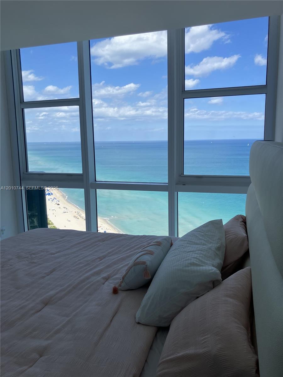 image Trump Royale12