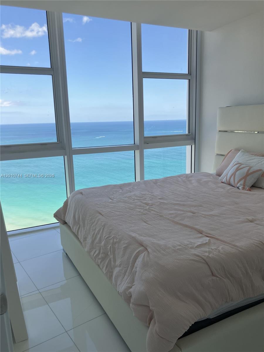 image Trump Royale14