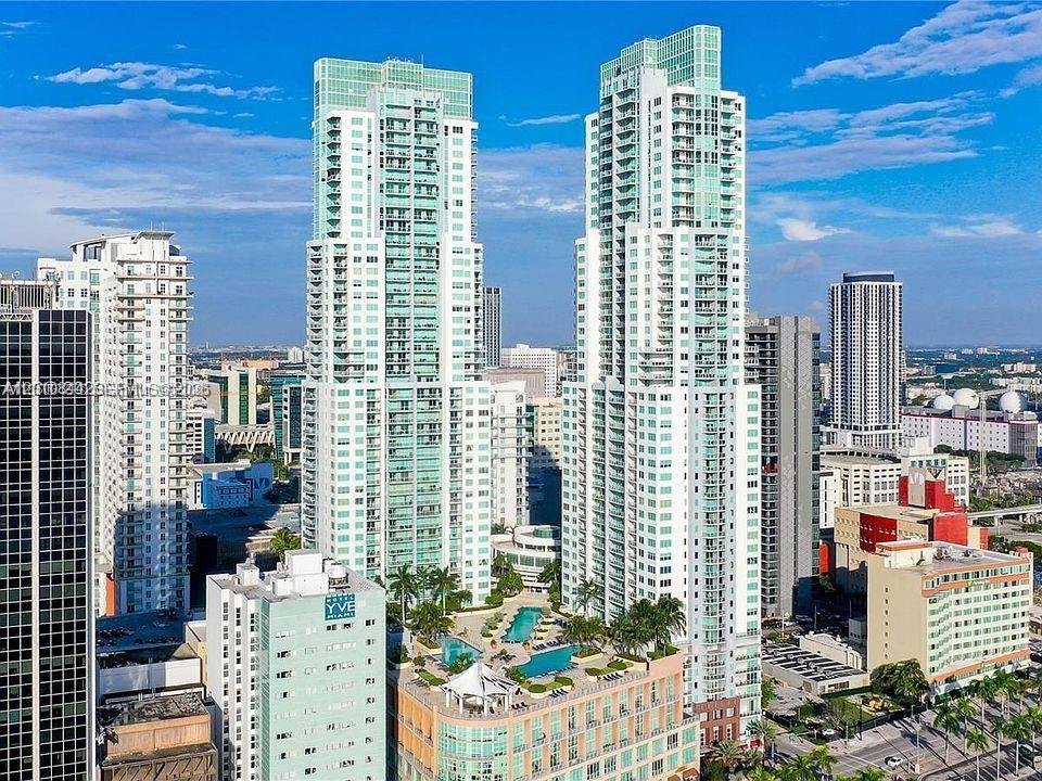 244 Biscayne Blvd #301 Miami, FL 33132
