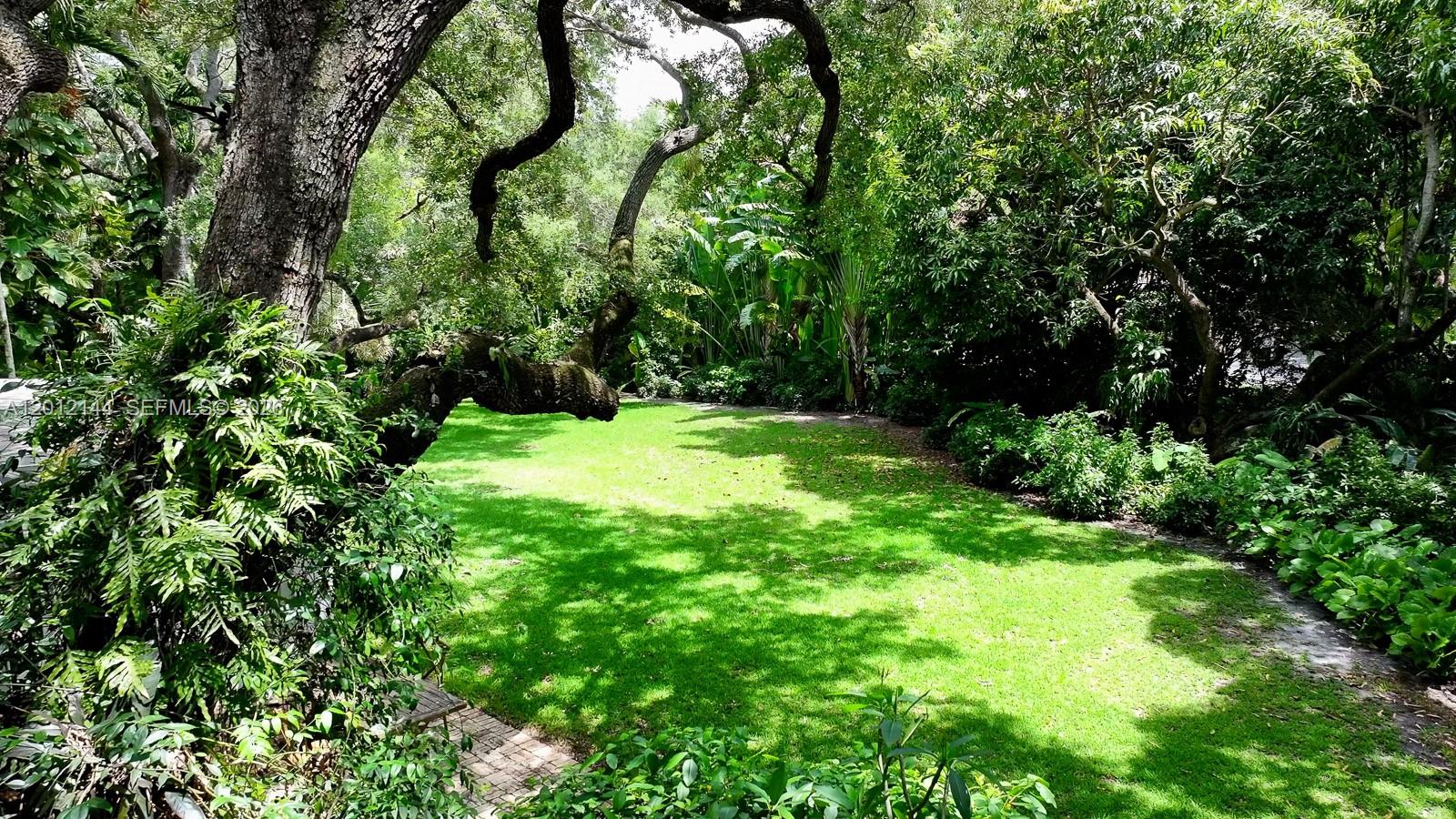 530 Melaleuca Ln Miami, FL 33137