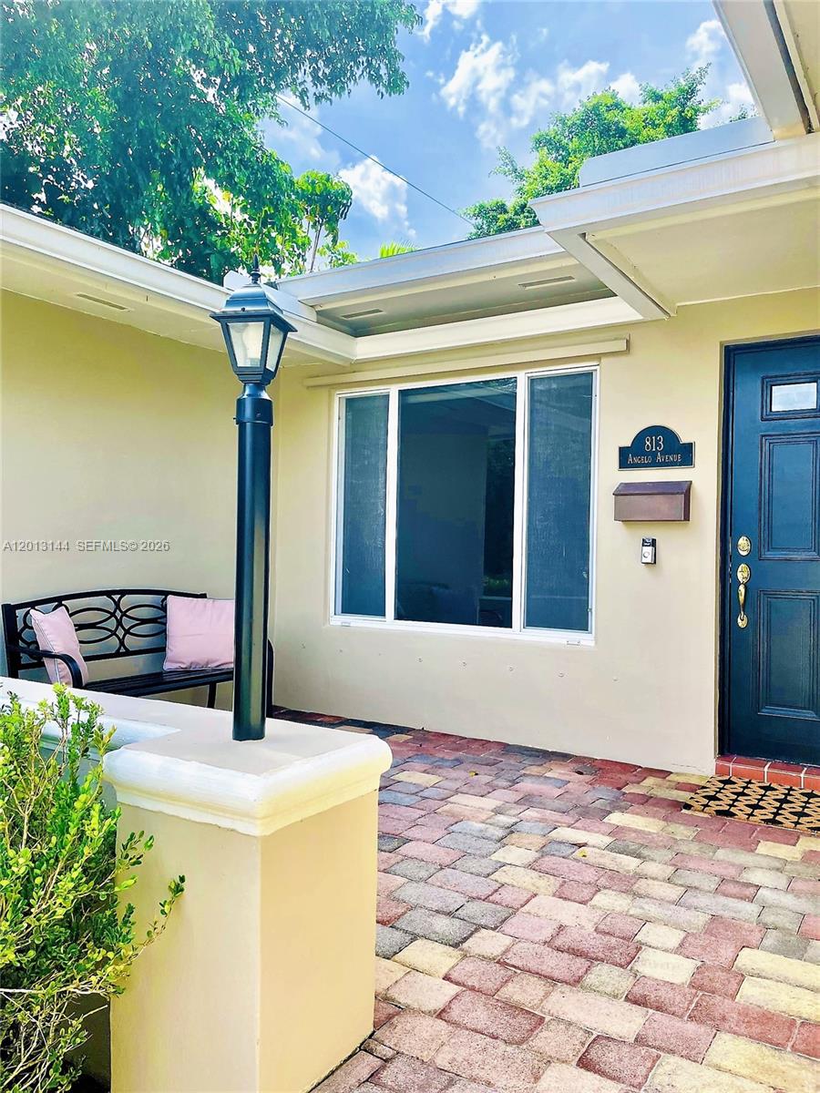 813 Angelo Ave Coral Gables, FL 33134
