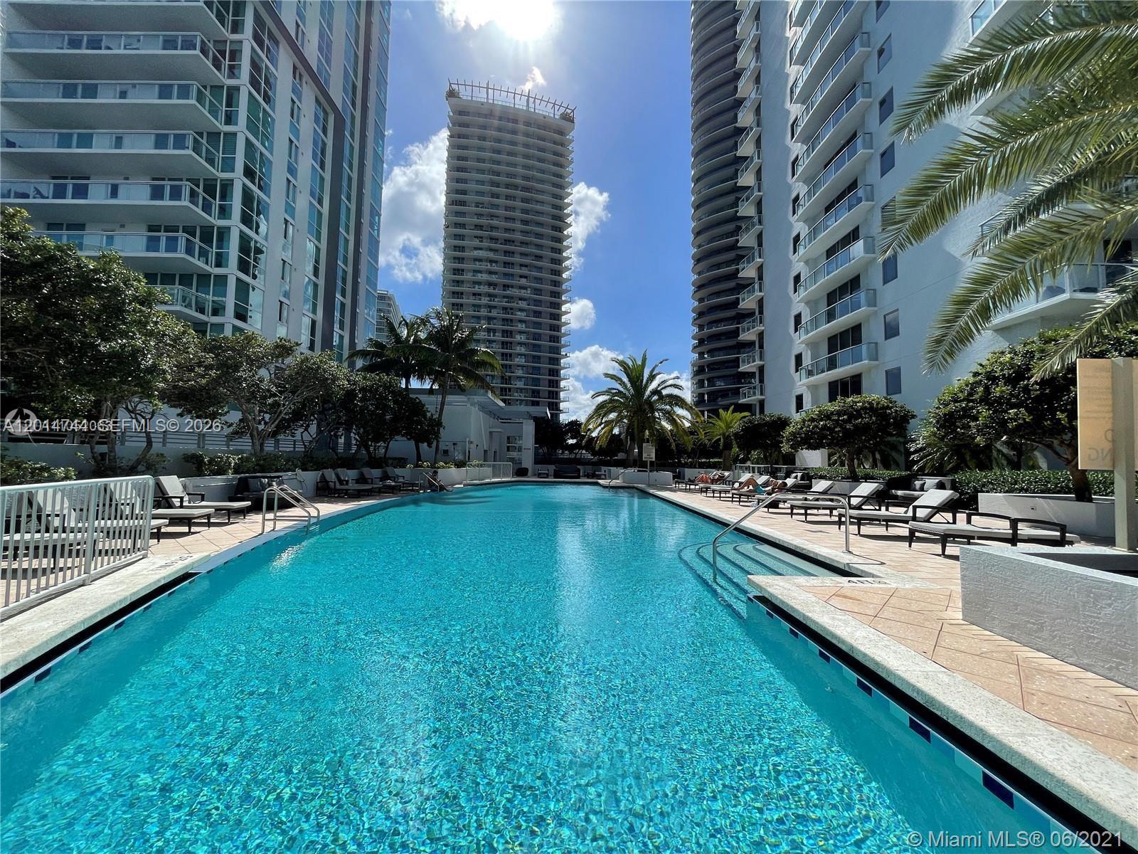 image 1060 Brickell - 106024