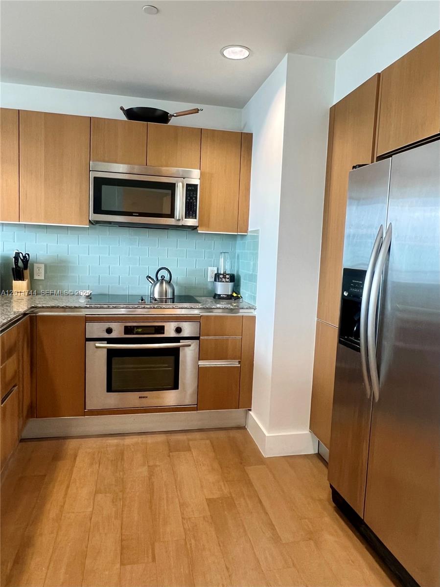 image 1060 Brickell - 10606