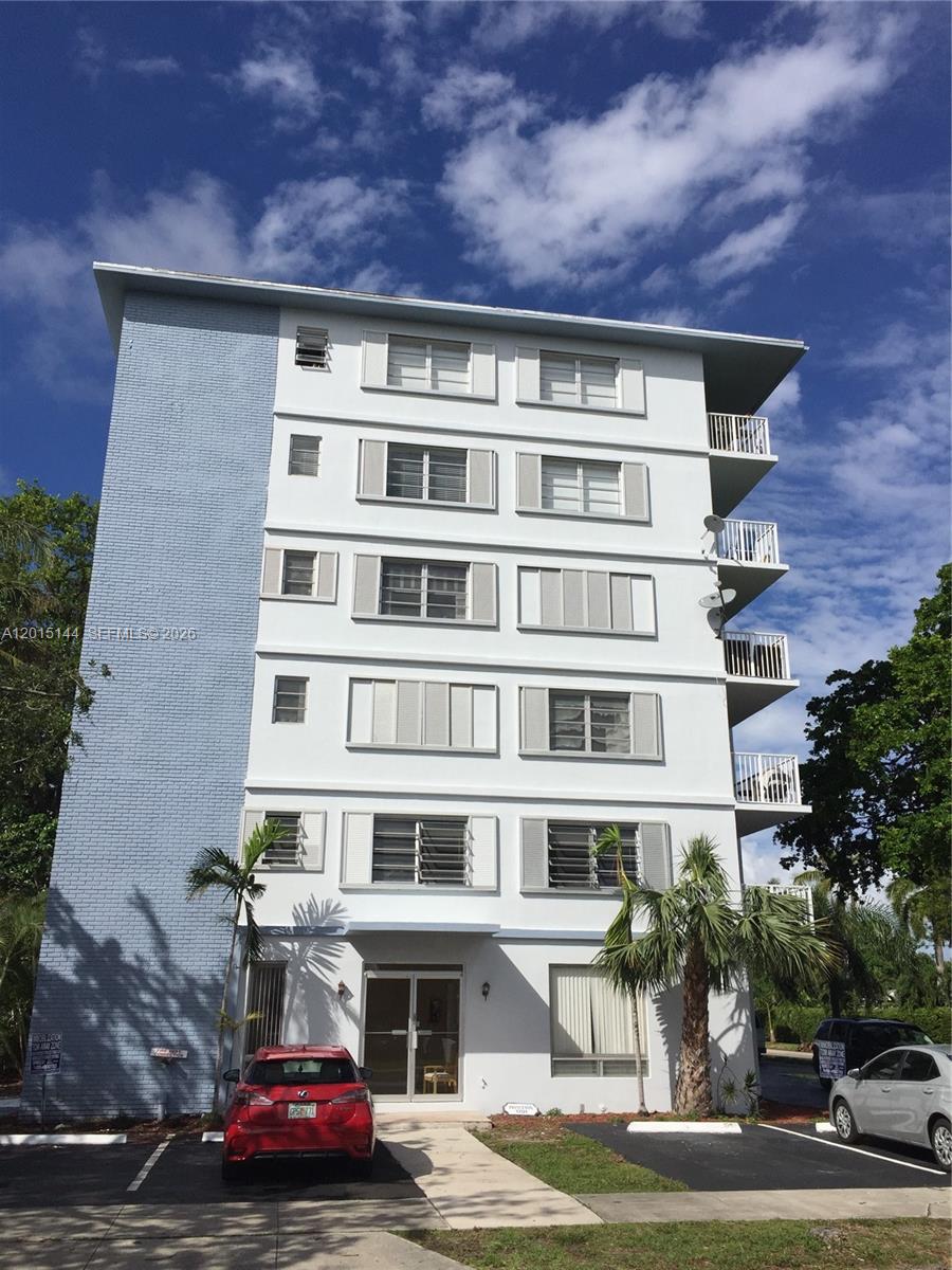 1701 Washington St #604