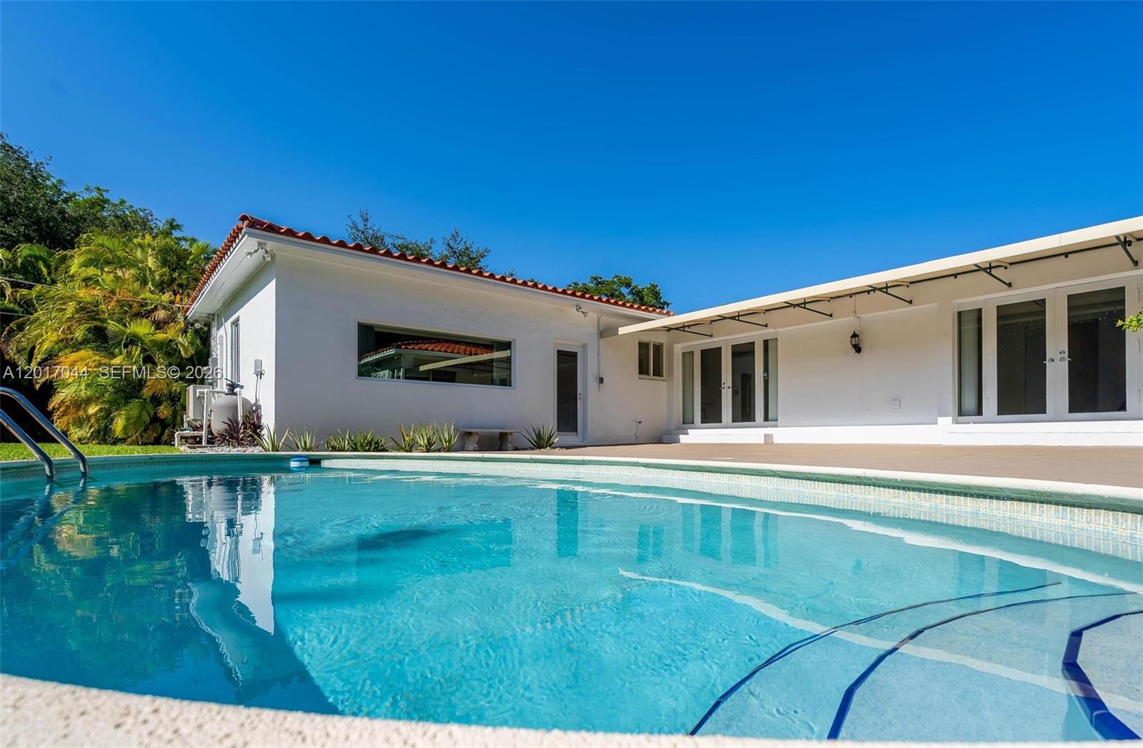 2900 Granada Blvd Coral Gables, FL 33134