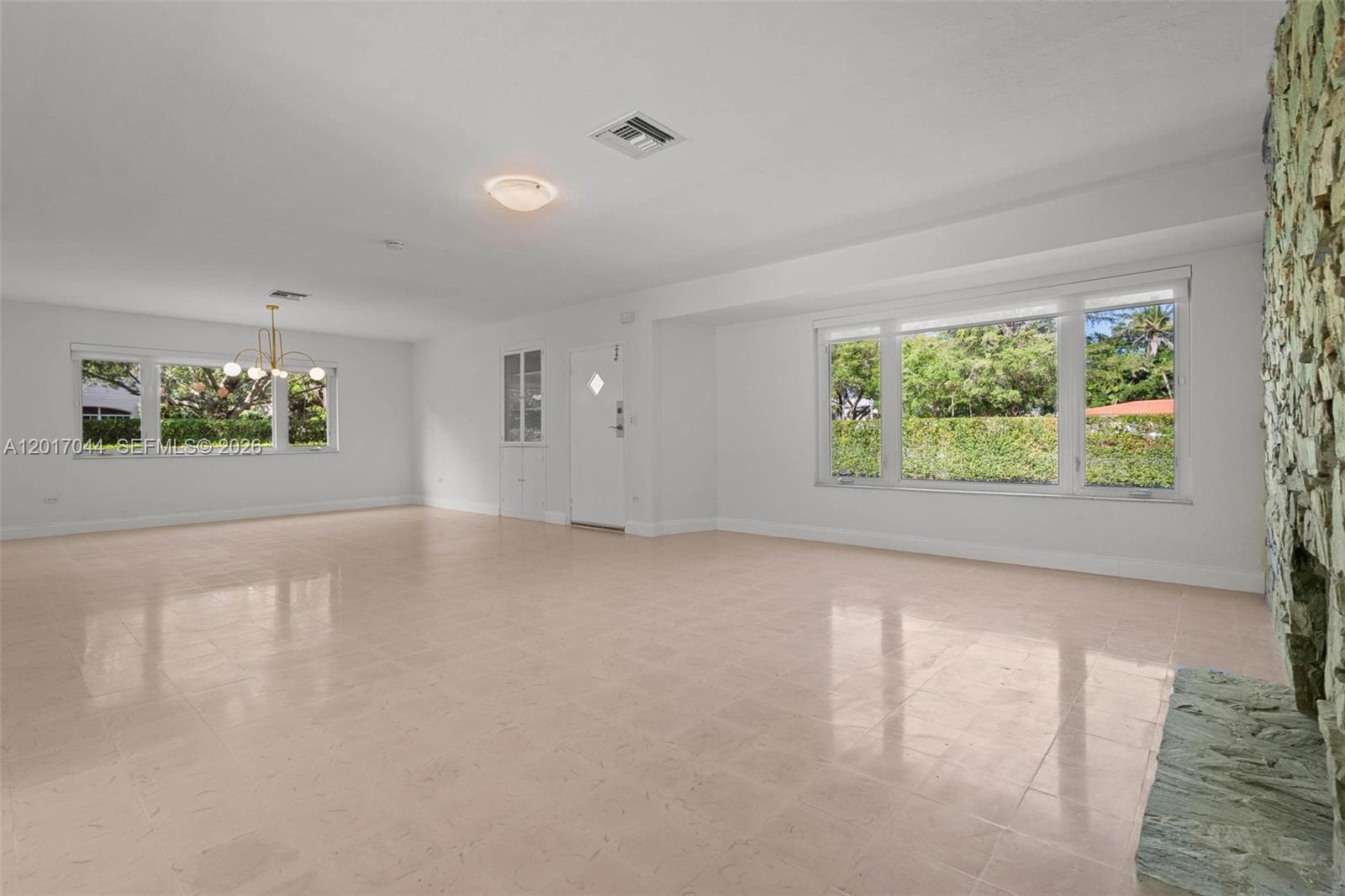 2900 Granada Blvd Coral Gables, FL 33134