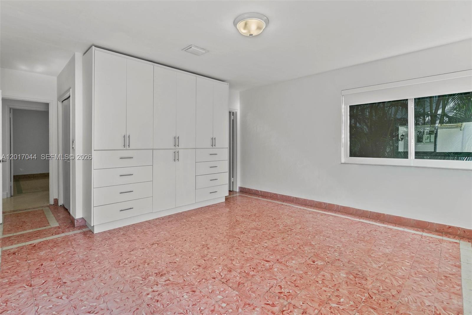 2900 Granada Blvd Coral Gables, FL 33134