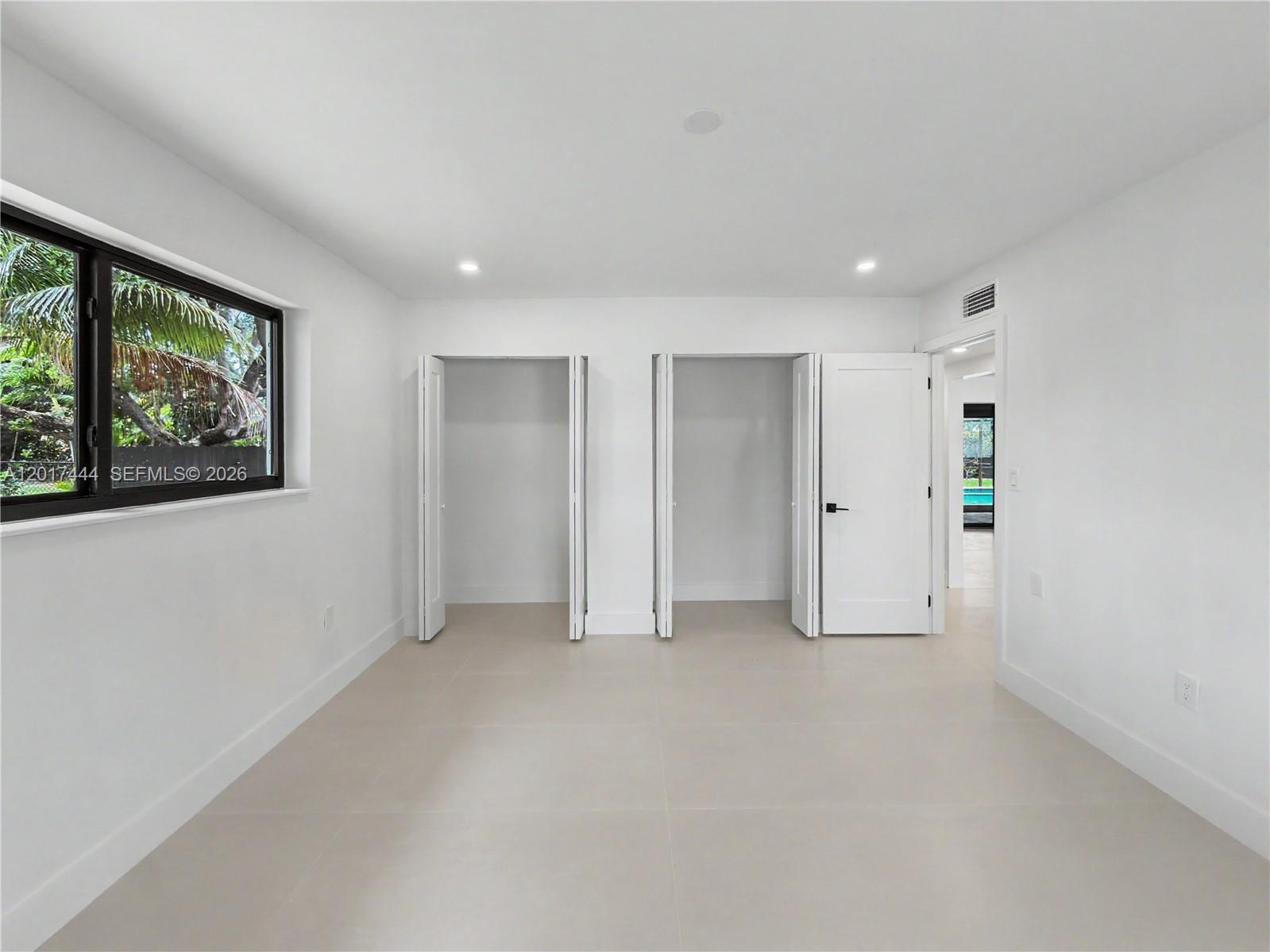 8340 SW 154th Ter Palmetto Bay, FL 33157