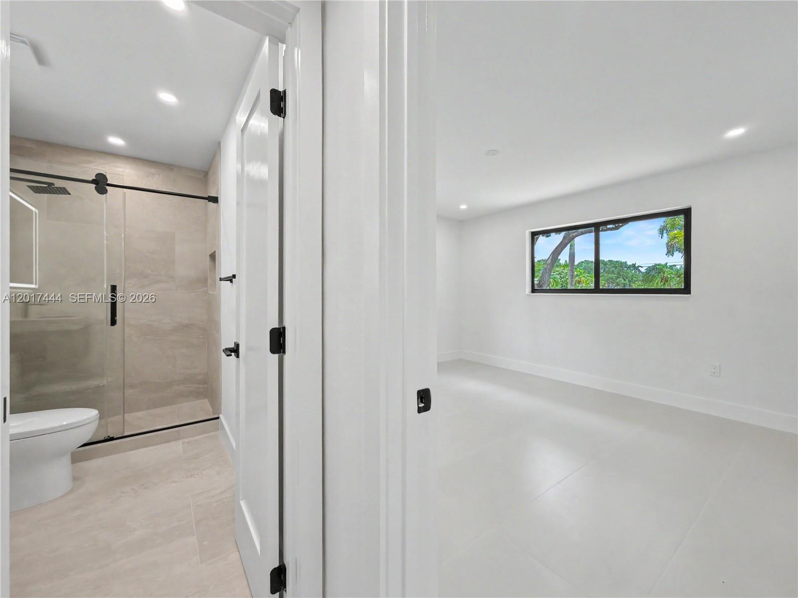 8340 SW 154th Ter Palmetto Bay, FL 33157