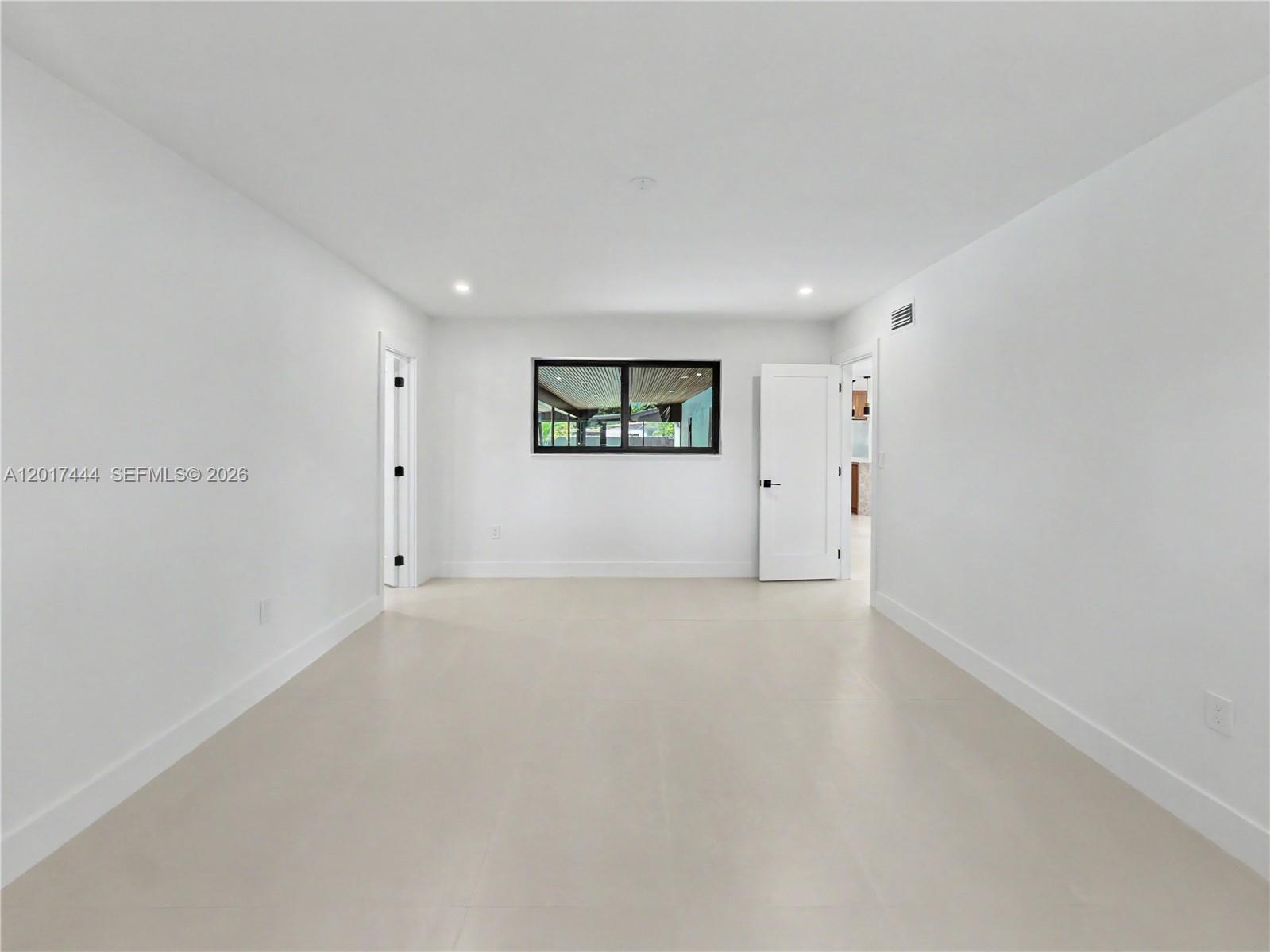 8340 SW 154th Ter Palmetto Bay, FL 33157