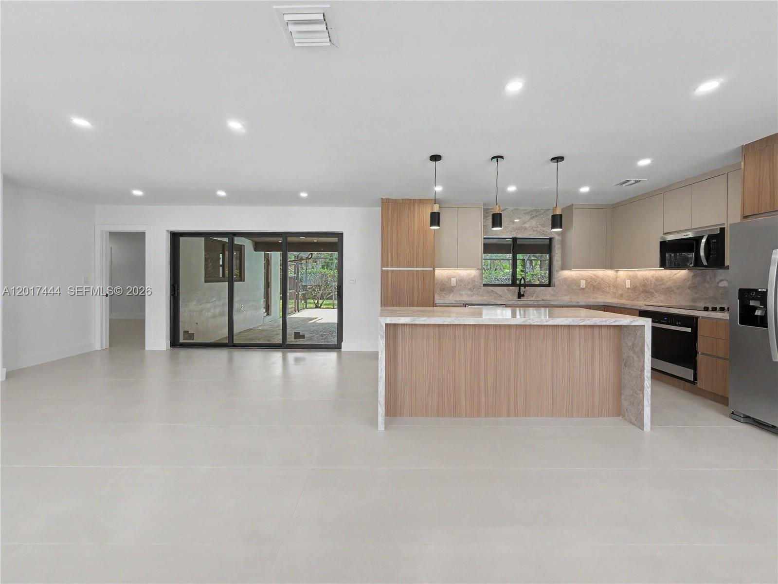 8340 SW 154th Ter Palmetto Bay, FL 33157