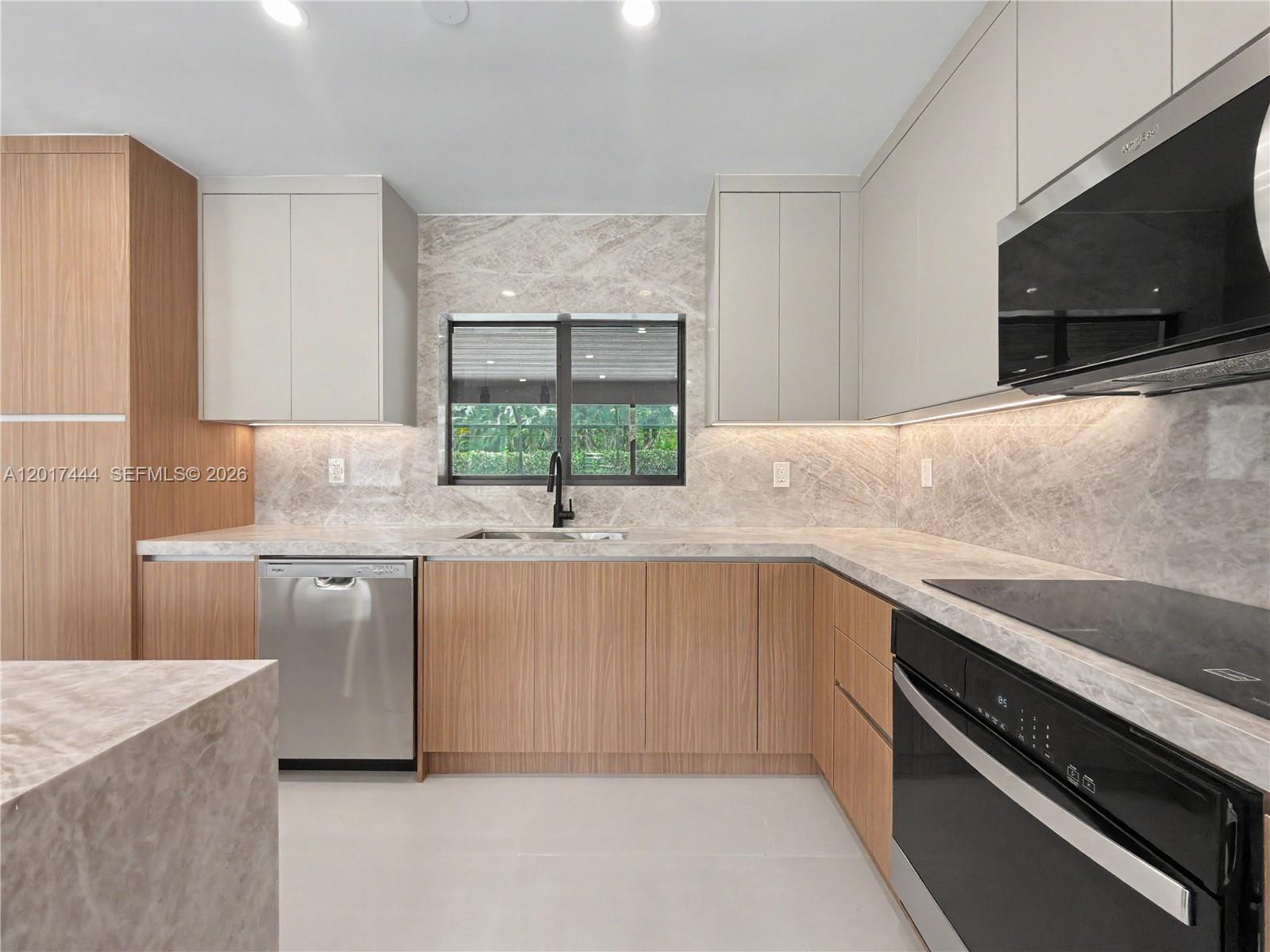 8340 SW 154th Ter Palmetto Bay, FL 33157