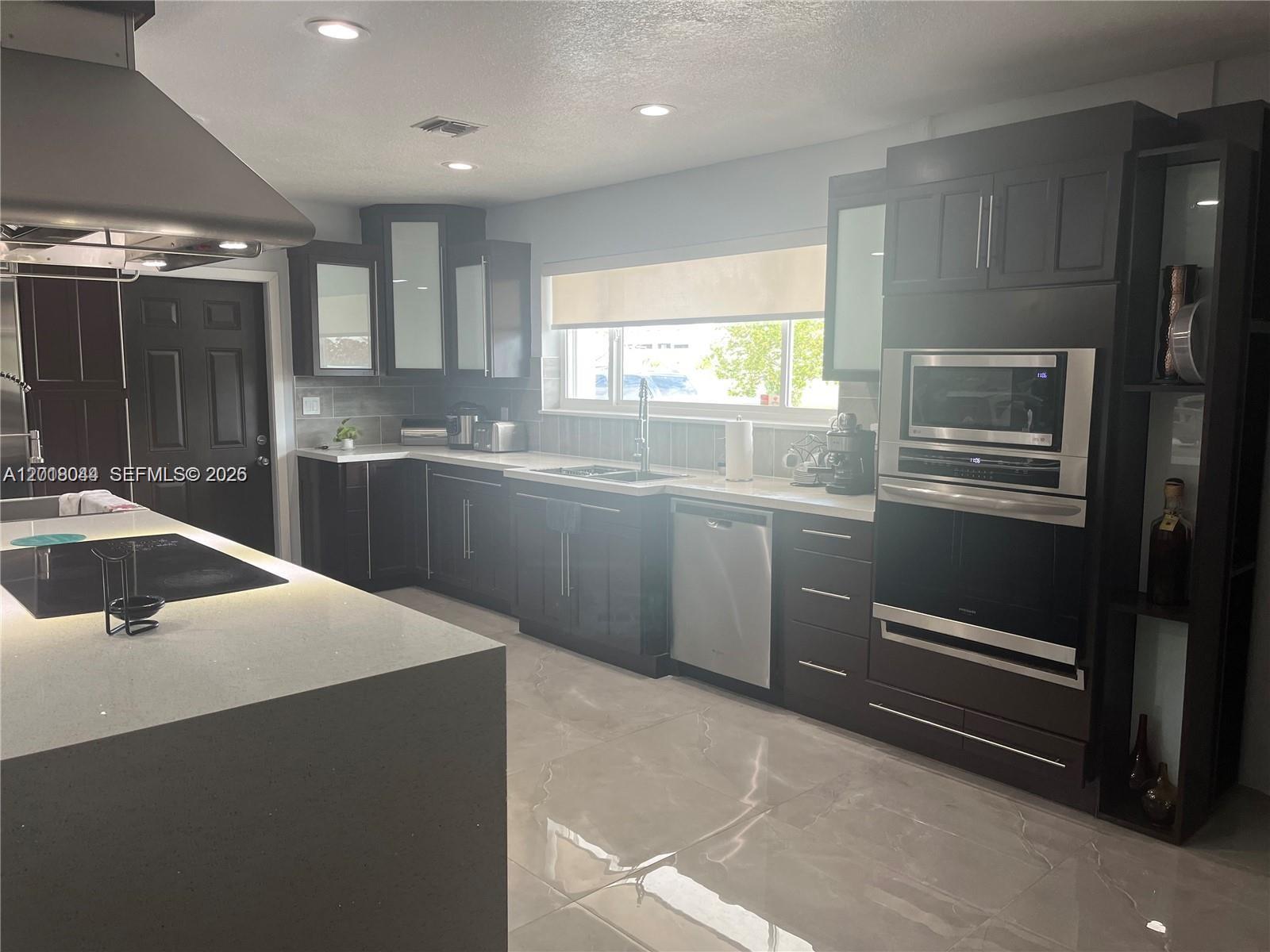 9260 SW 164th St Palmetto Bay, FL 33157