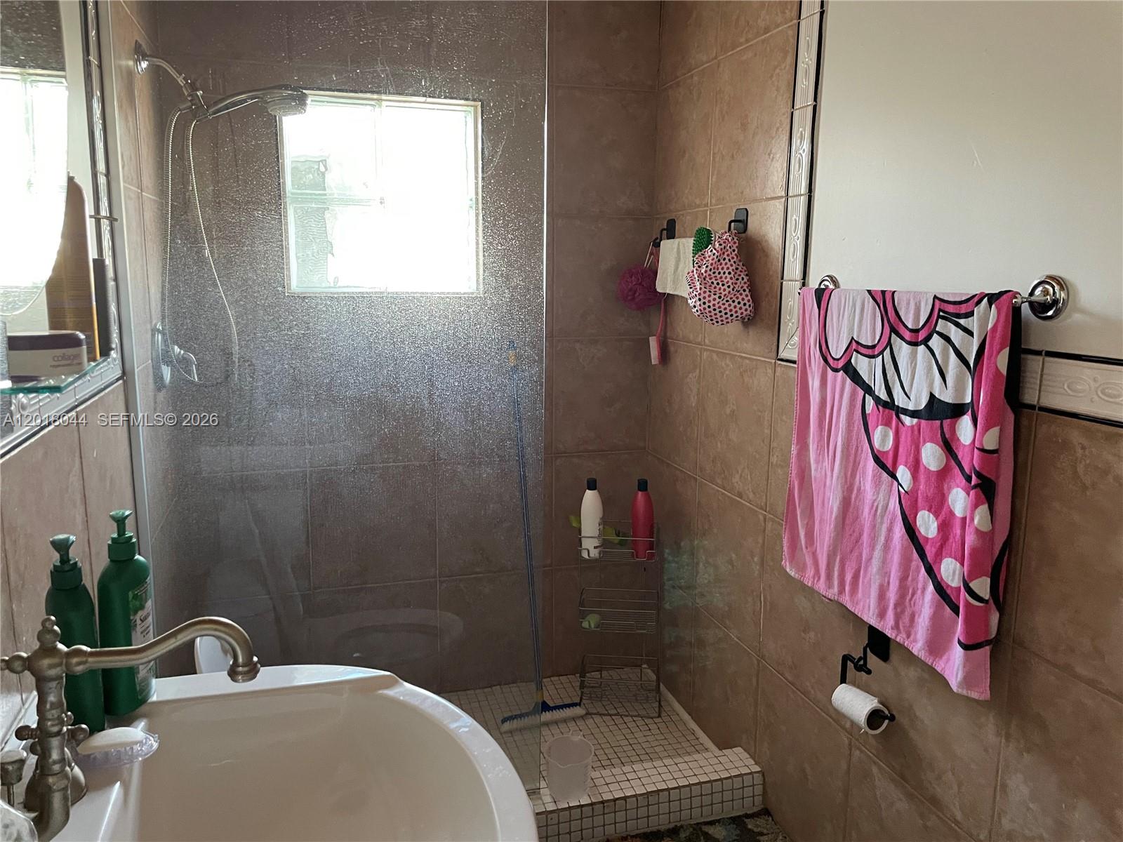 9260 SW 164th St Palmetto Bay, FL 33157