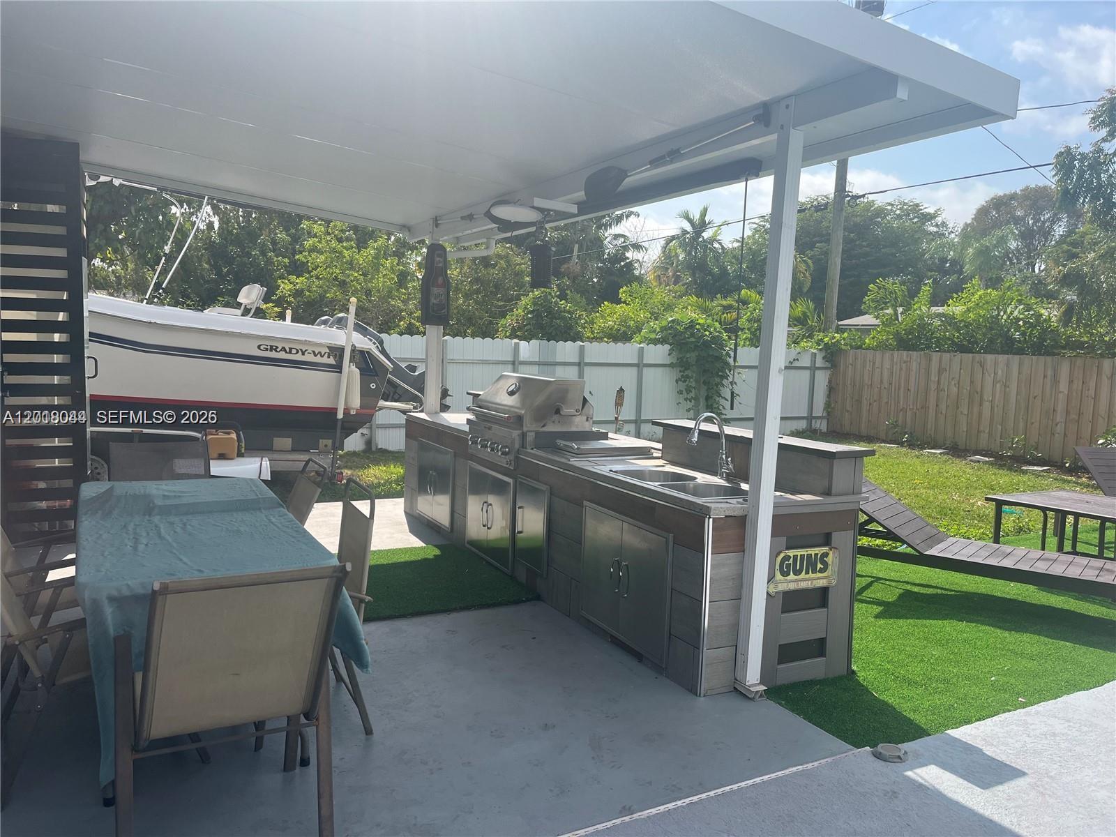 9260 SW 164th St Palmetto Bay, FL 33157