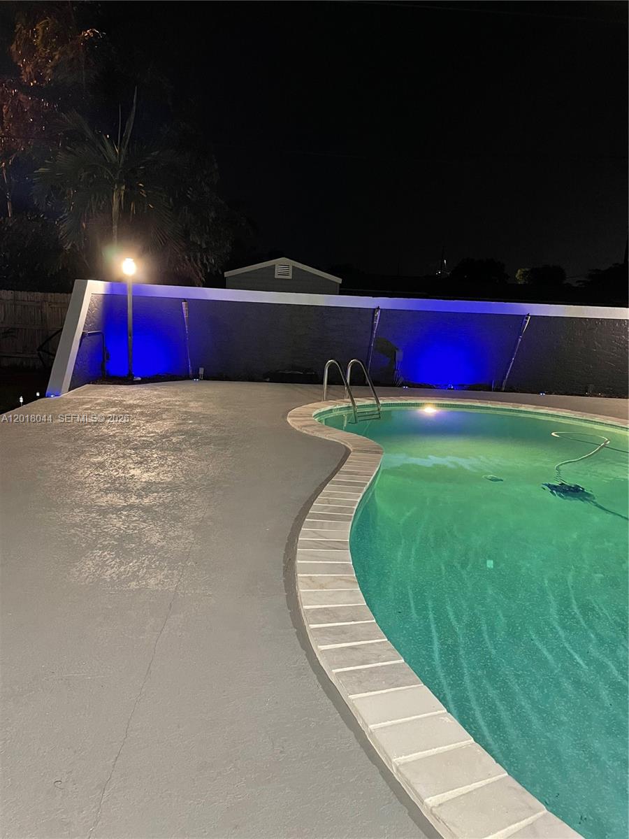 9260 SW 164th St Palmetto Bay, FL 33157