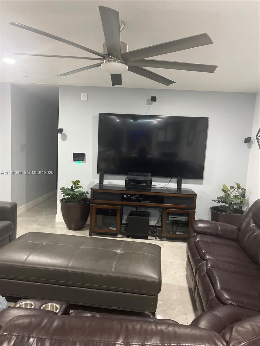 9260 SW 164th St Palmetto Bay, FL 33157
