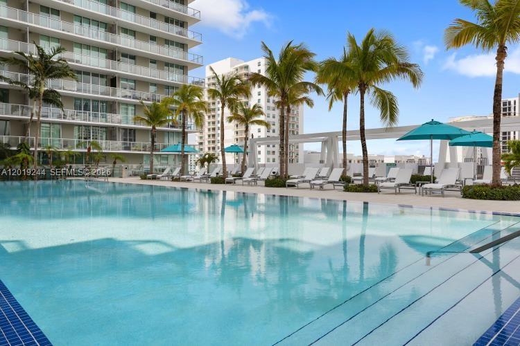 image Axis on Brickell South33