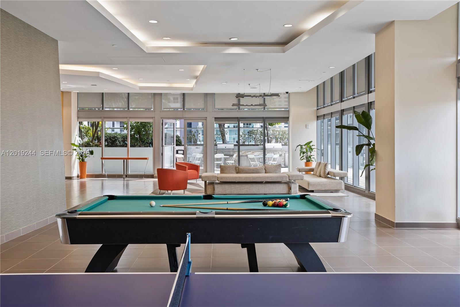 image Axis on Brickell South39