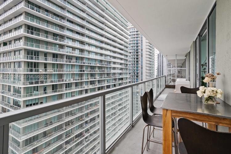 image Axis on Brickell South6