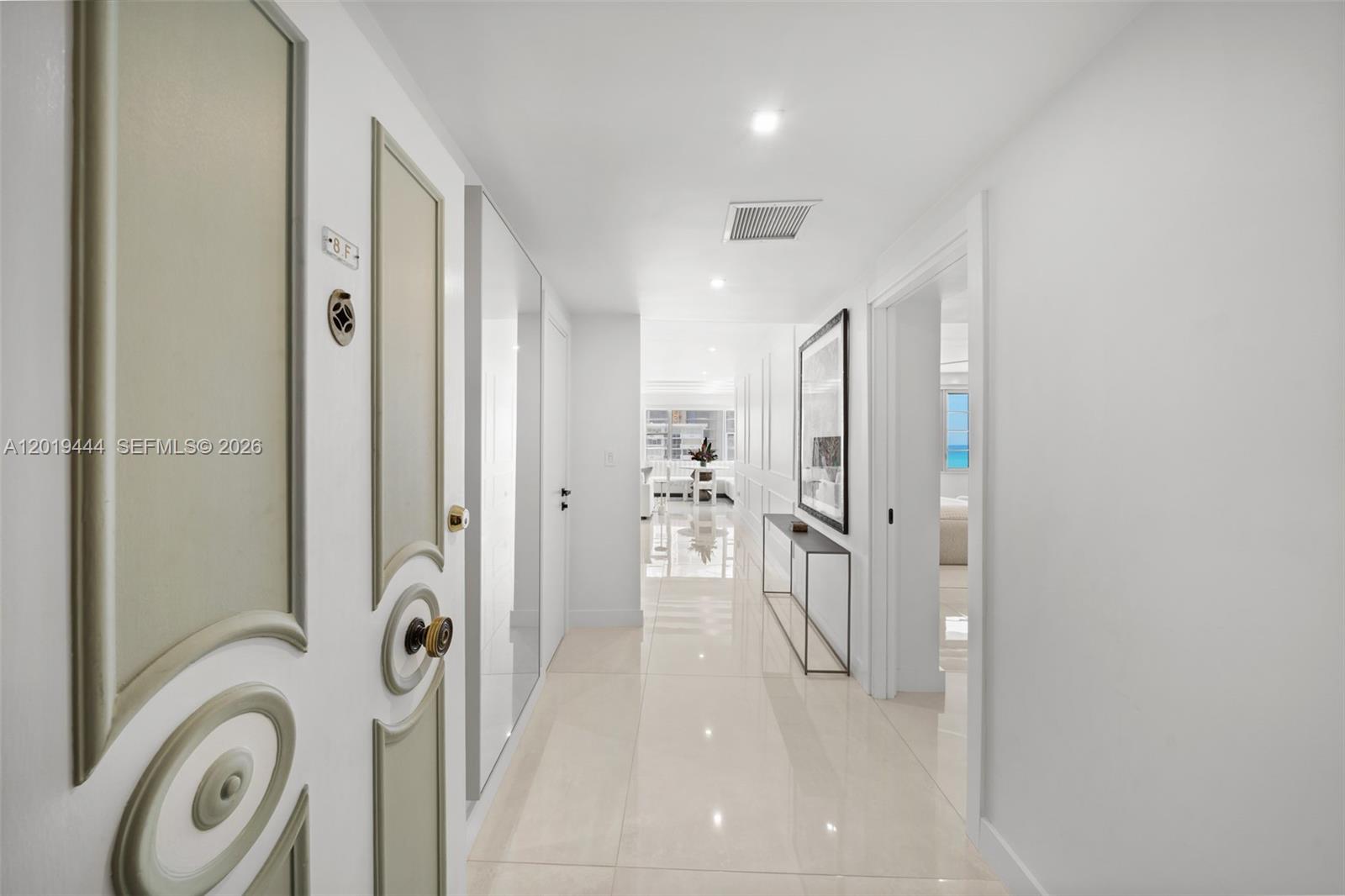 5255 Collins Ave #8F Miami Beach, FL 33140