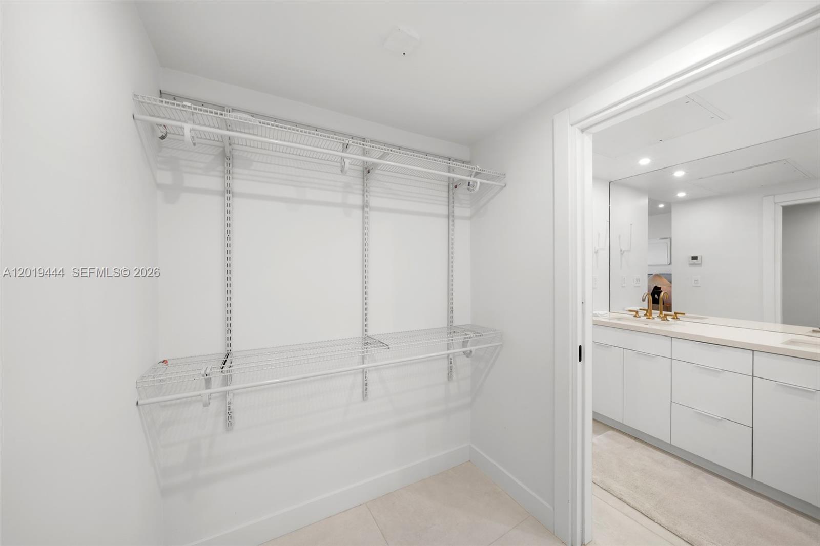5255 Collins Ave #8F Miami Beach, FL 33140