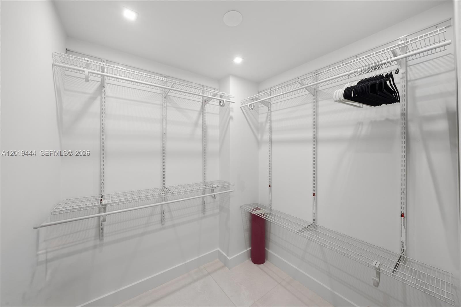 5255 Collins Ave #8F Miami Beach, FL 33140