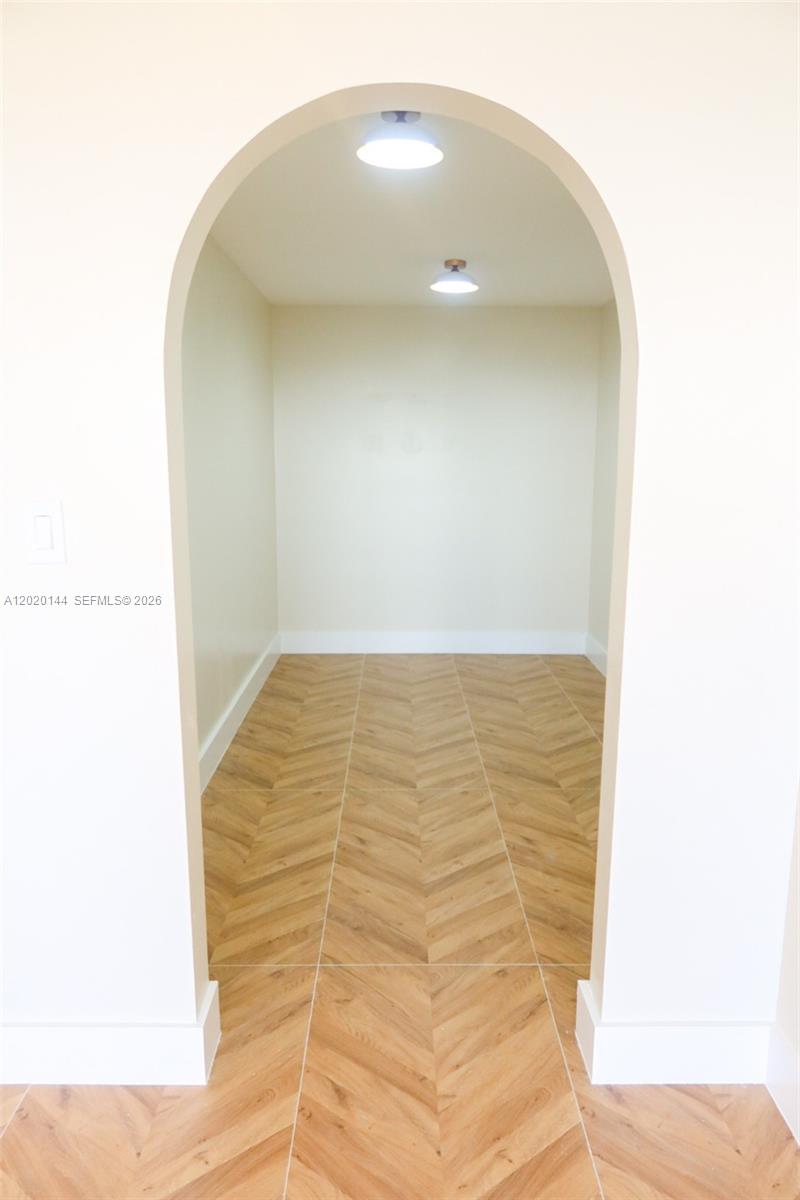 2500 Parkview Dr #1816 Hallandale Beach, FL 33009